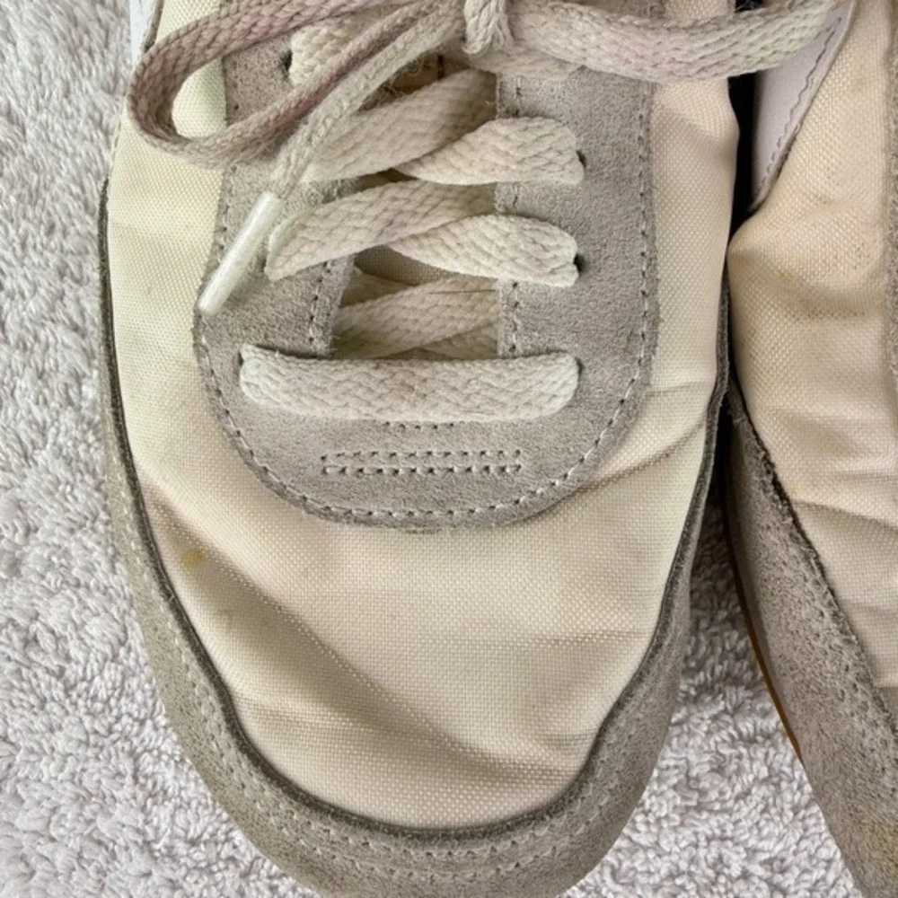 Nike Daybreak Summit Women's Sz 8 Ivory White Gum Bottom Running Sneaker Shoe‎